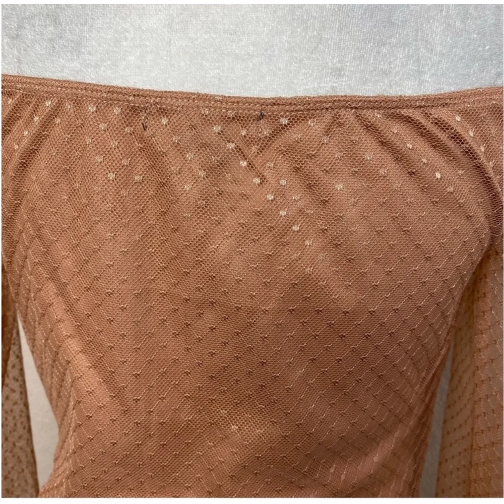 Willow Tan Peach Sparkle Ruched Long Sleeve Crop Top Size Medium